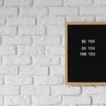 12 Desain Pamflet Inspiratif dan Mockup Terbaik untuk Meningkatkan Promosi Anda